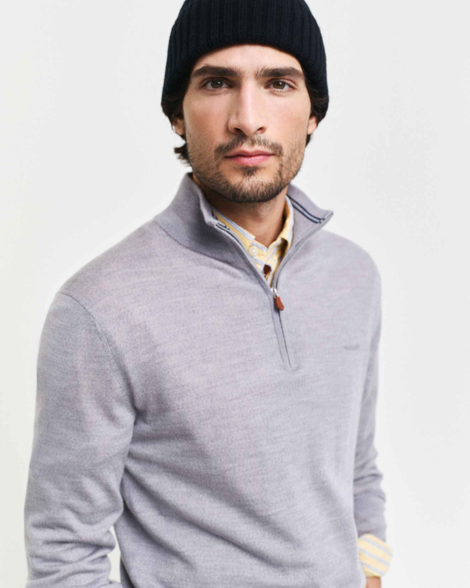 Genser i merinoull med half-zip