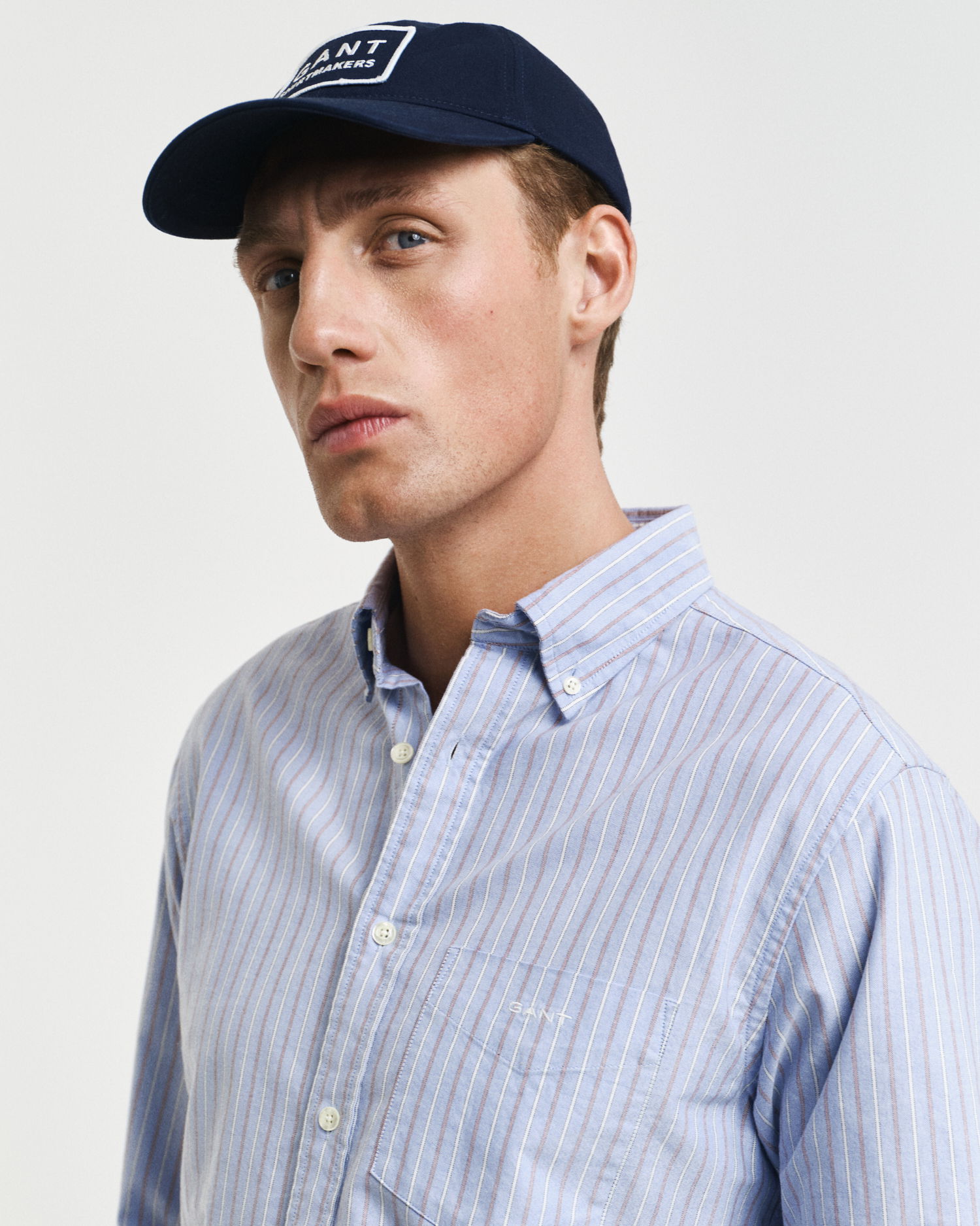 Stripete klassisk Oxford-skjorte med vanlig passform, unisex