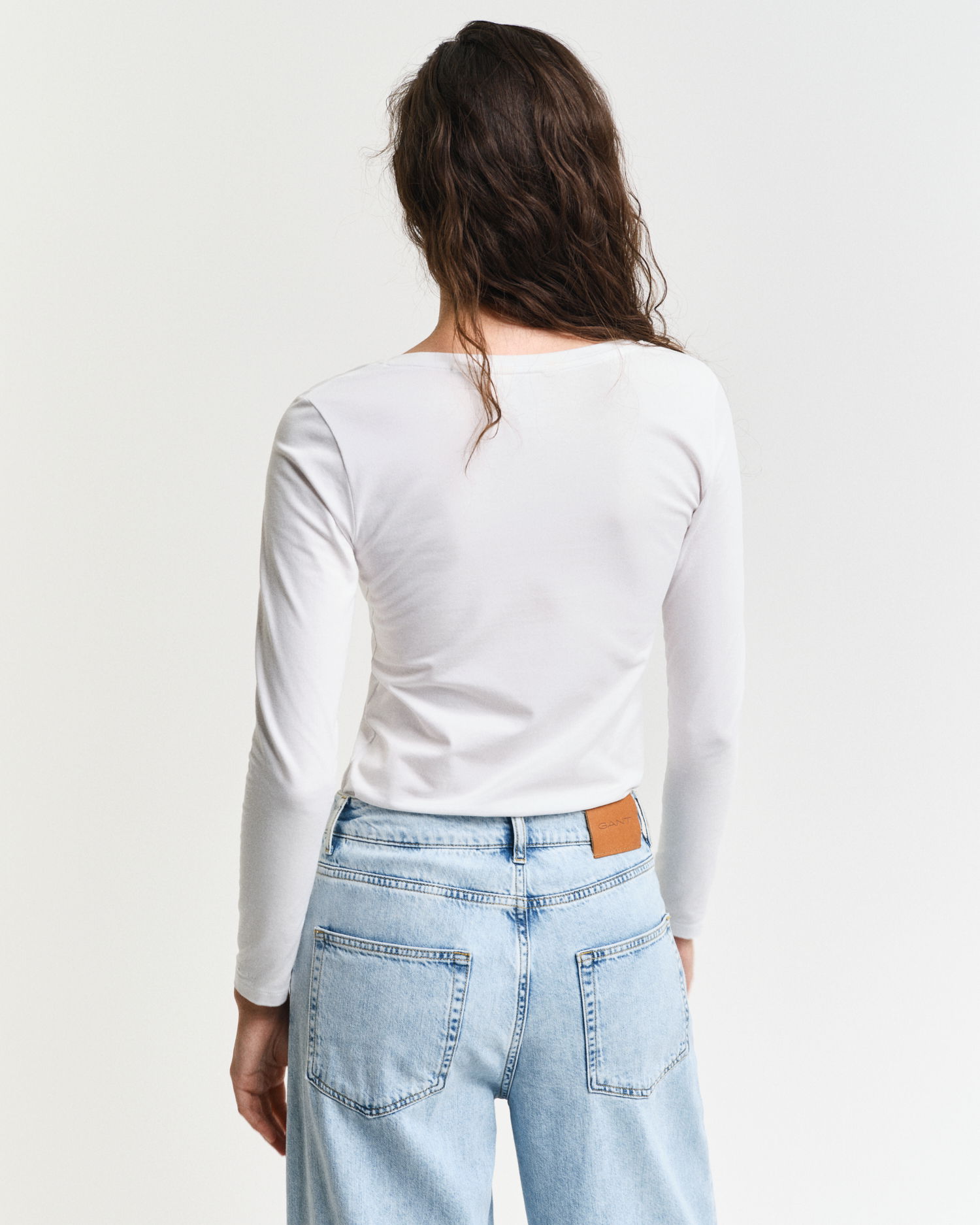 Longsleeve med scoop-neck