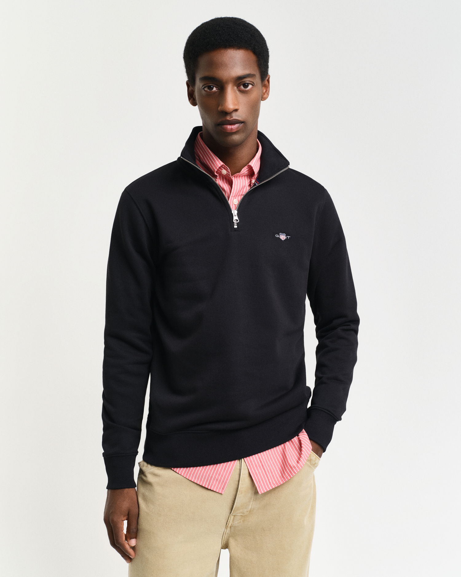 Shield collegegenser med half-zip