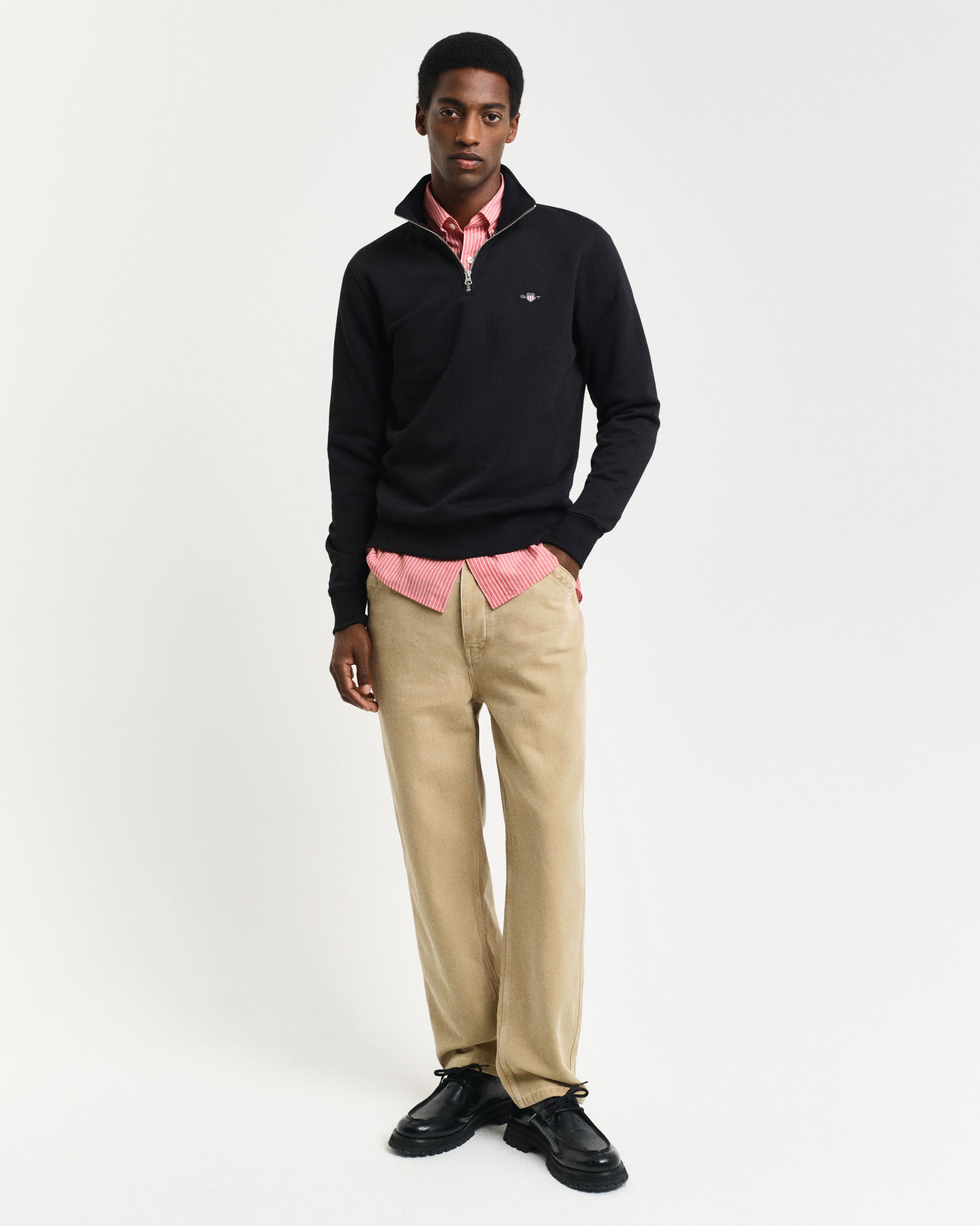 Shield collegegenser med half-zip
