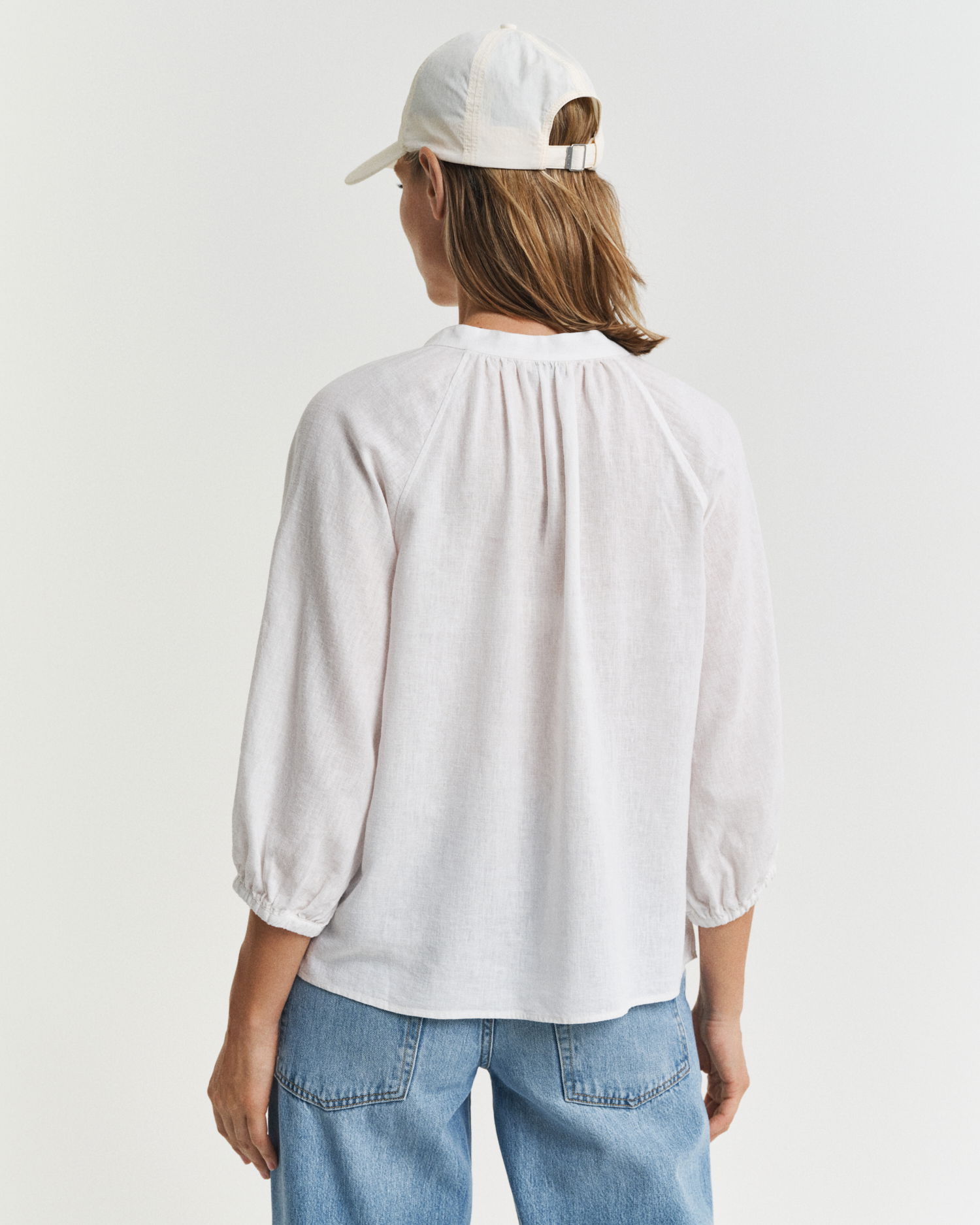 Kortermet bluse i lin