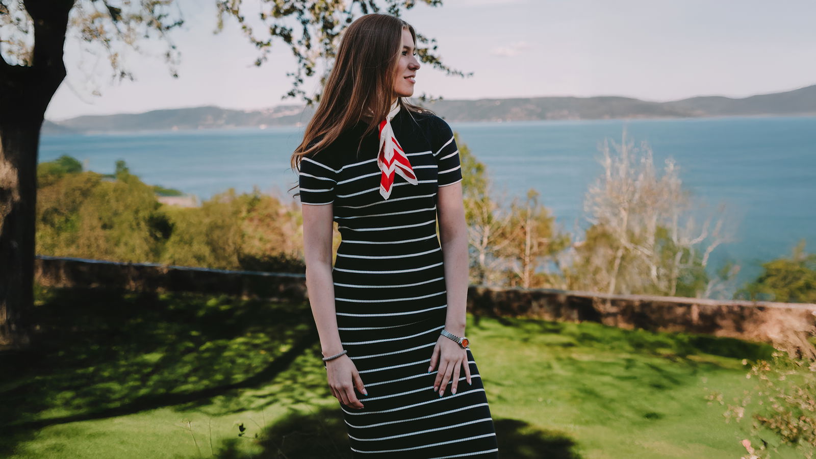 Martine Rooth i jerseykjole
