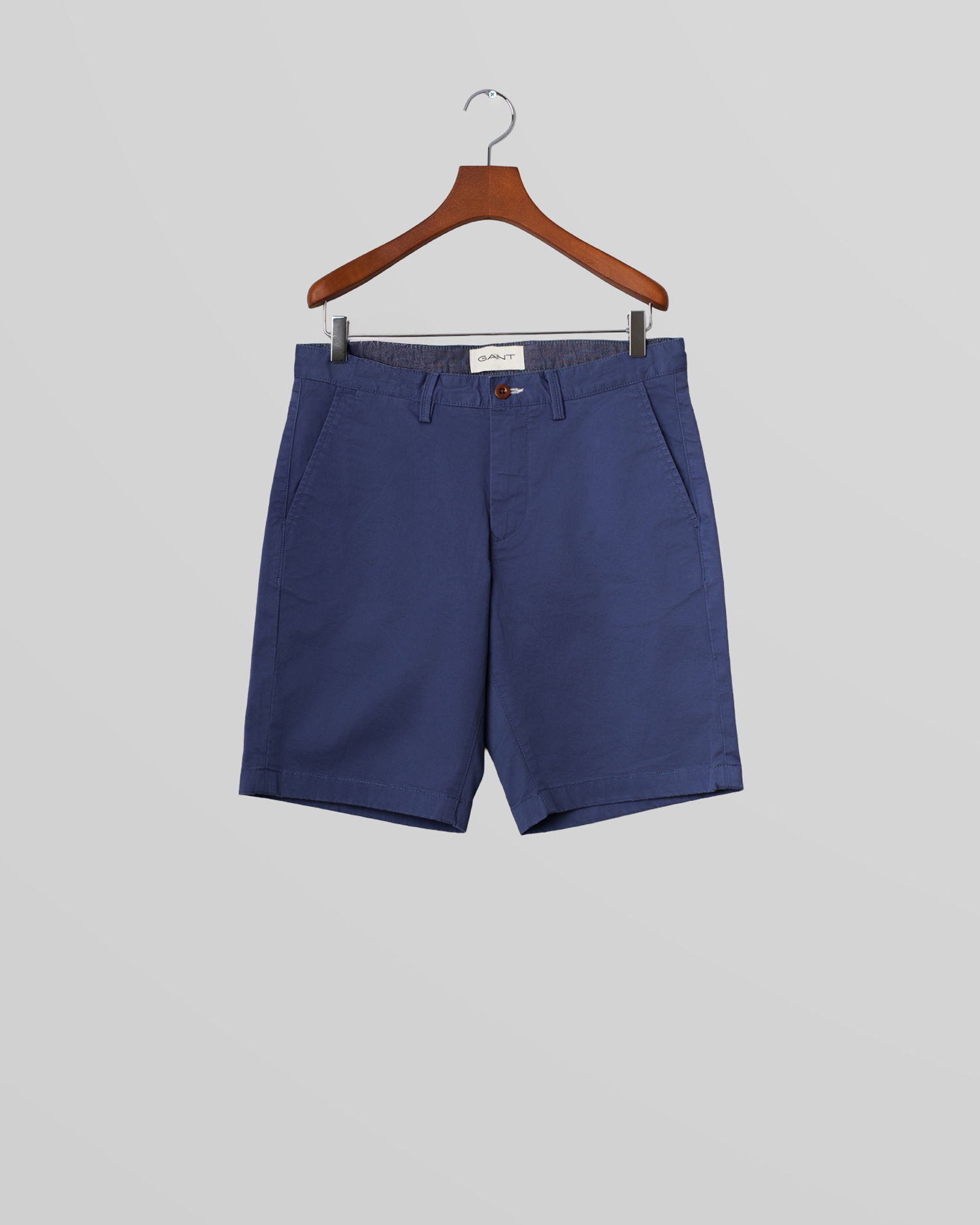 Slim fit twill shorts 