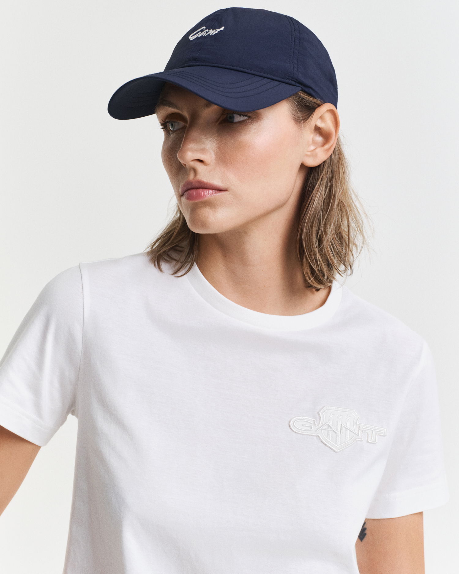 Tonal Shield T-skjorte
