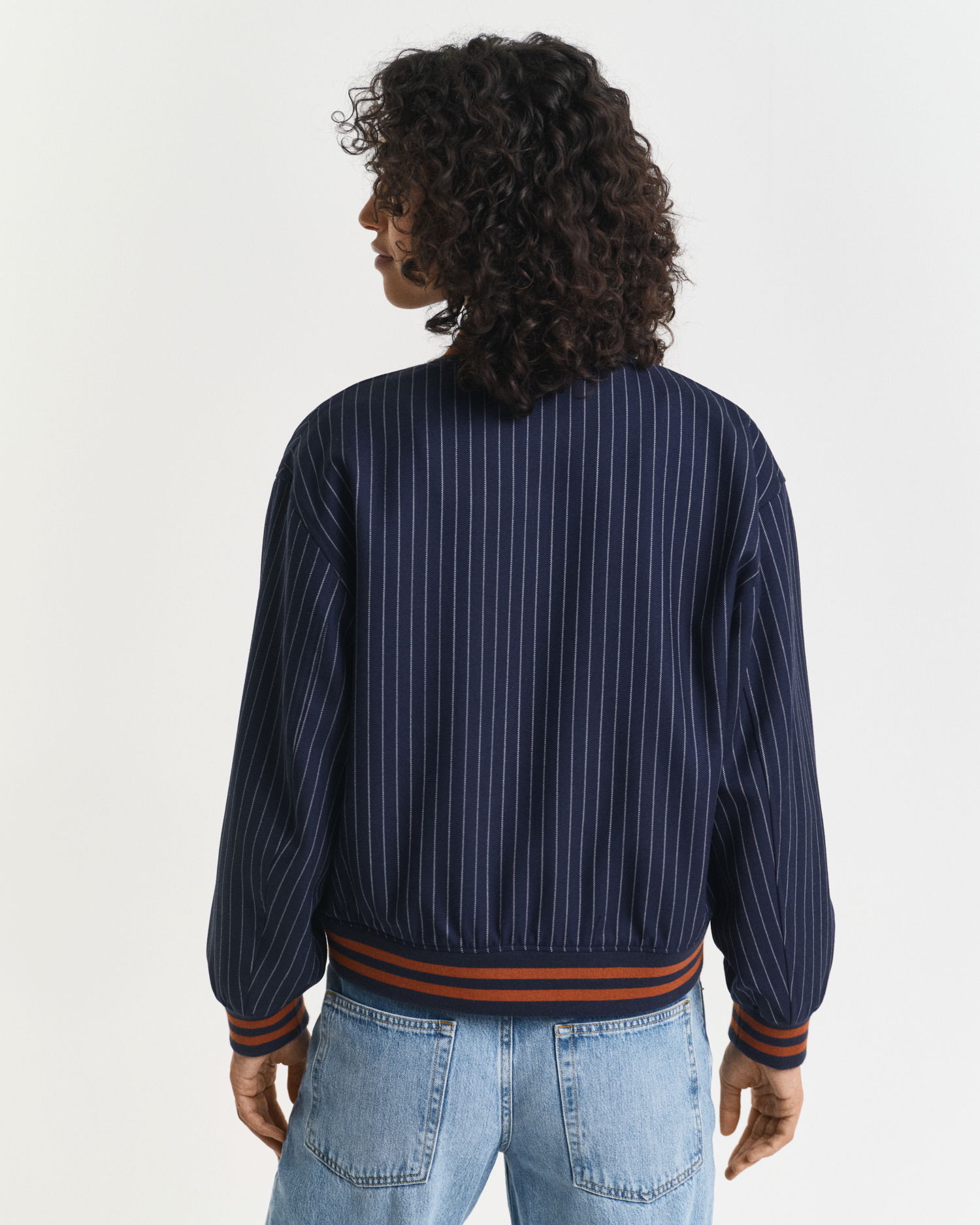 Nålestripet Varsity-jakke